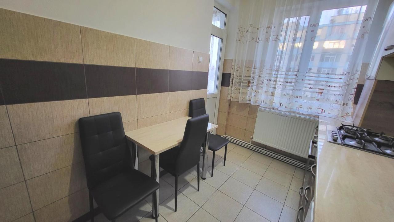 Apartament Navi Onesti Exterior photo